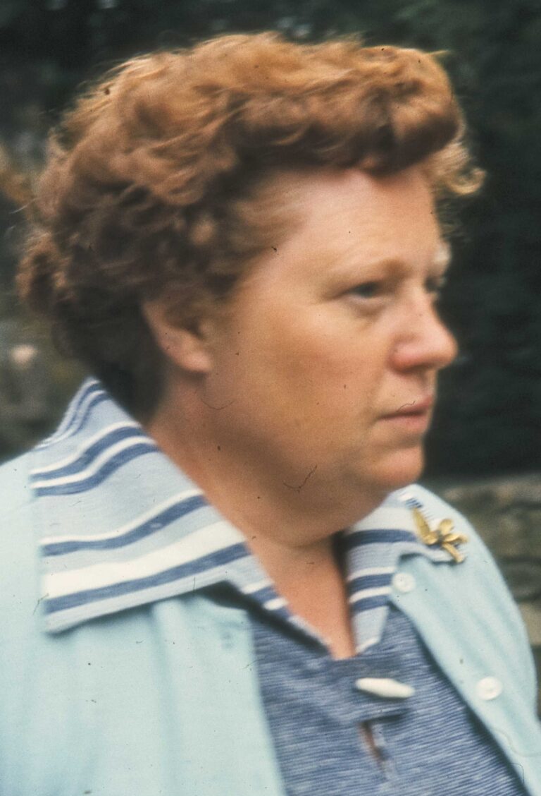 Porträt von Renz, Elfriede Anna Maria geb. Mitschanek