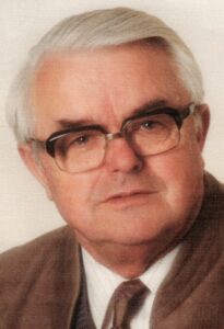1996